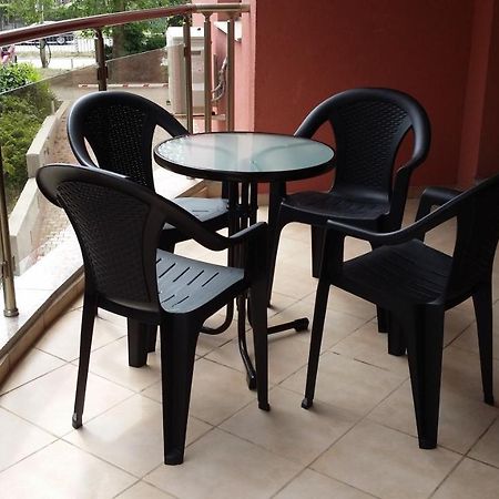 Black Sea Brееze Apartment فارنا المظهر الخارجي الصورة