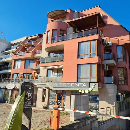 Black Sea Brееze Apartment فارنا المظهر الخارجي الصورة